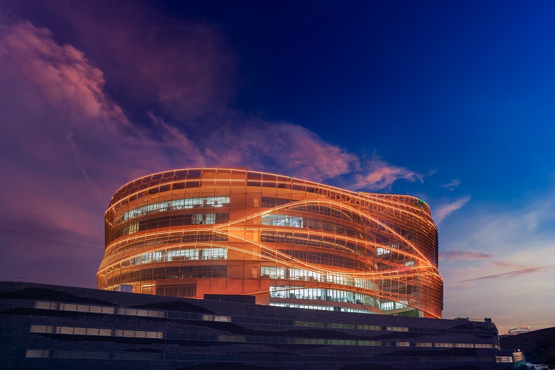 Omantel Signs Agreement with UK Firm Archangel Lightworks on Optical Satellite Communications